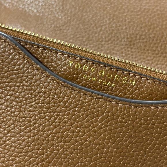 Tory Birch Britten Chain Wallet - Picture 8 of 15